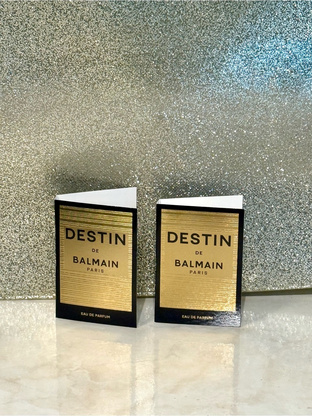 5 for $25 item 🌺 Destin de Balmain Samples x2
